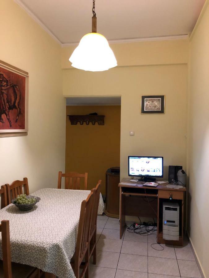Anna Apartment In Kypseli Atena Exterior foto